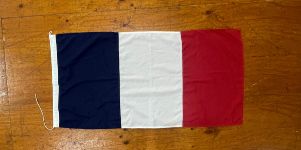 French Flag (incorrect shade of blue)