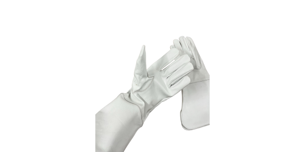 White Gauntlet Leather Gloves